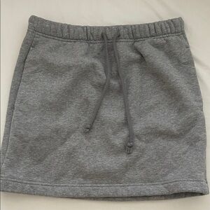 Aritzia Wilfred Free Gray Casual Women's Skirt